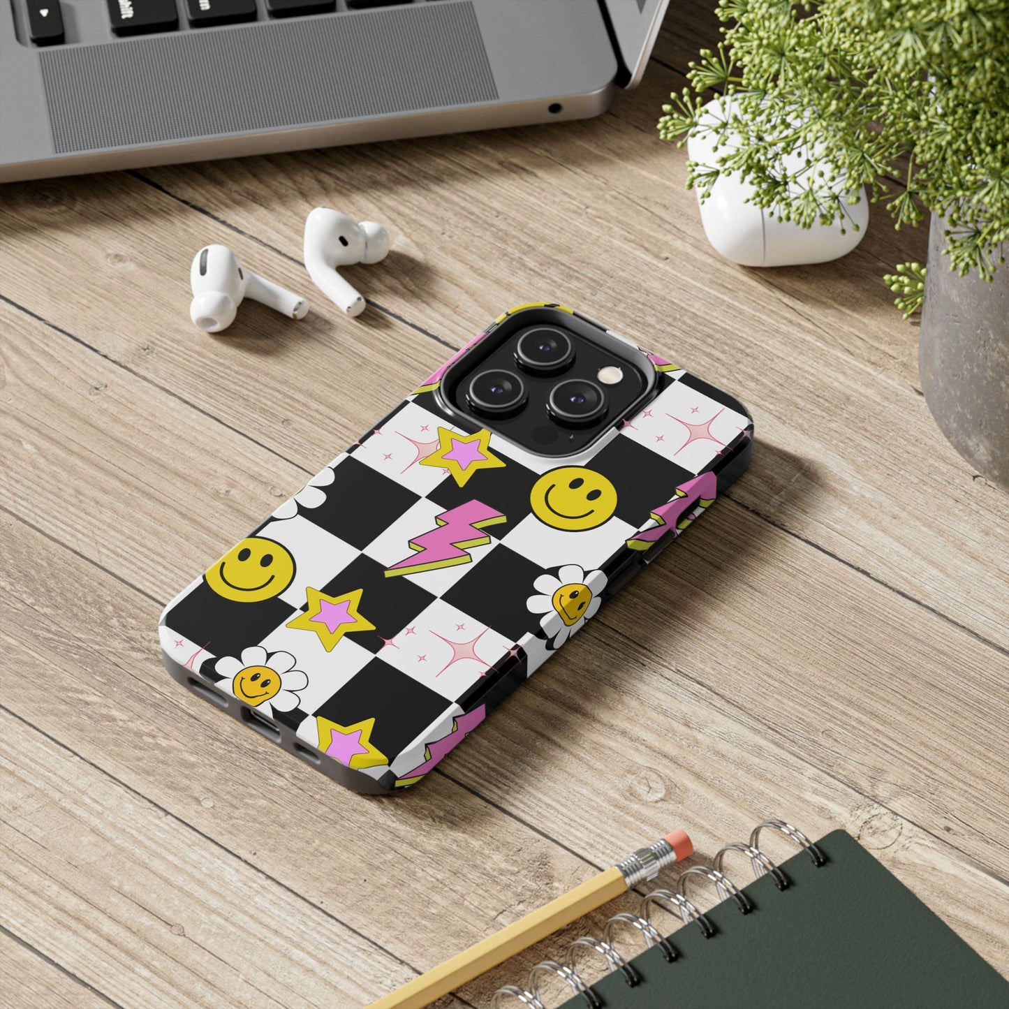 Trendy Tough Phone Cases with Smiley Faces, Lightning Bolts & Stars, Perfect for a Fun Vibe, Great Gift for Teens, Birthday, Summer