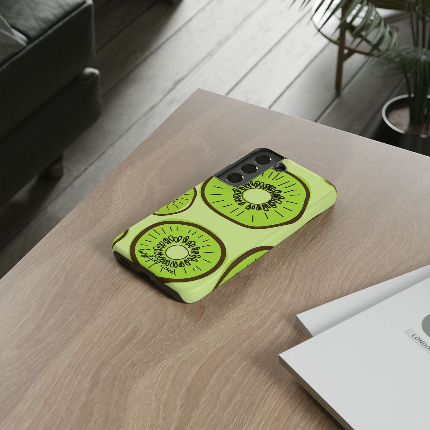 Kiwi Pattern Tough Phone Case - Fun and Stylish Phone Cover