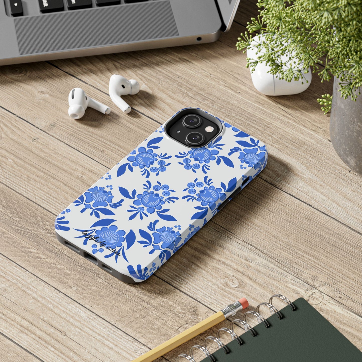 Floral Tough Phone Case - Stylish Protection for Everyday Use