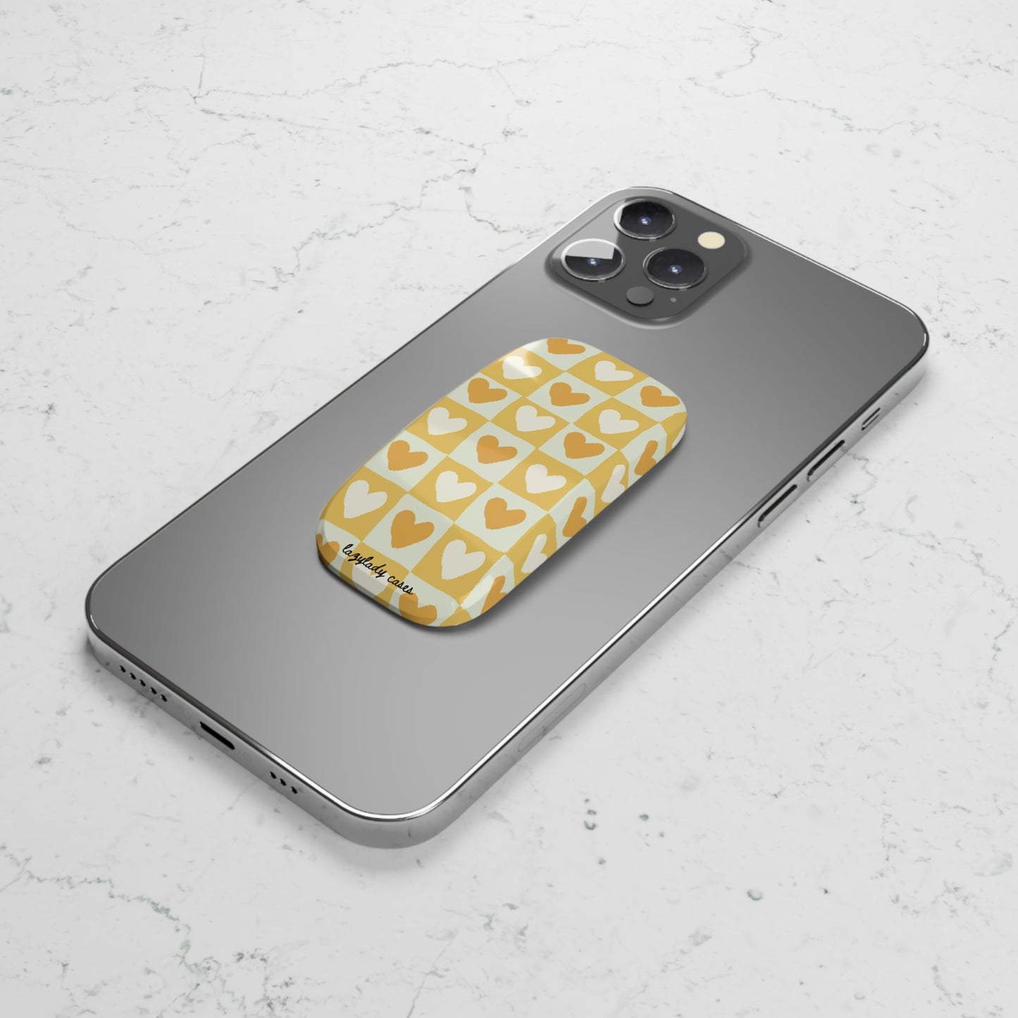 Heart Pattern Phone Click-On Grip – Cute & Functional Smartphone Accessory