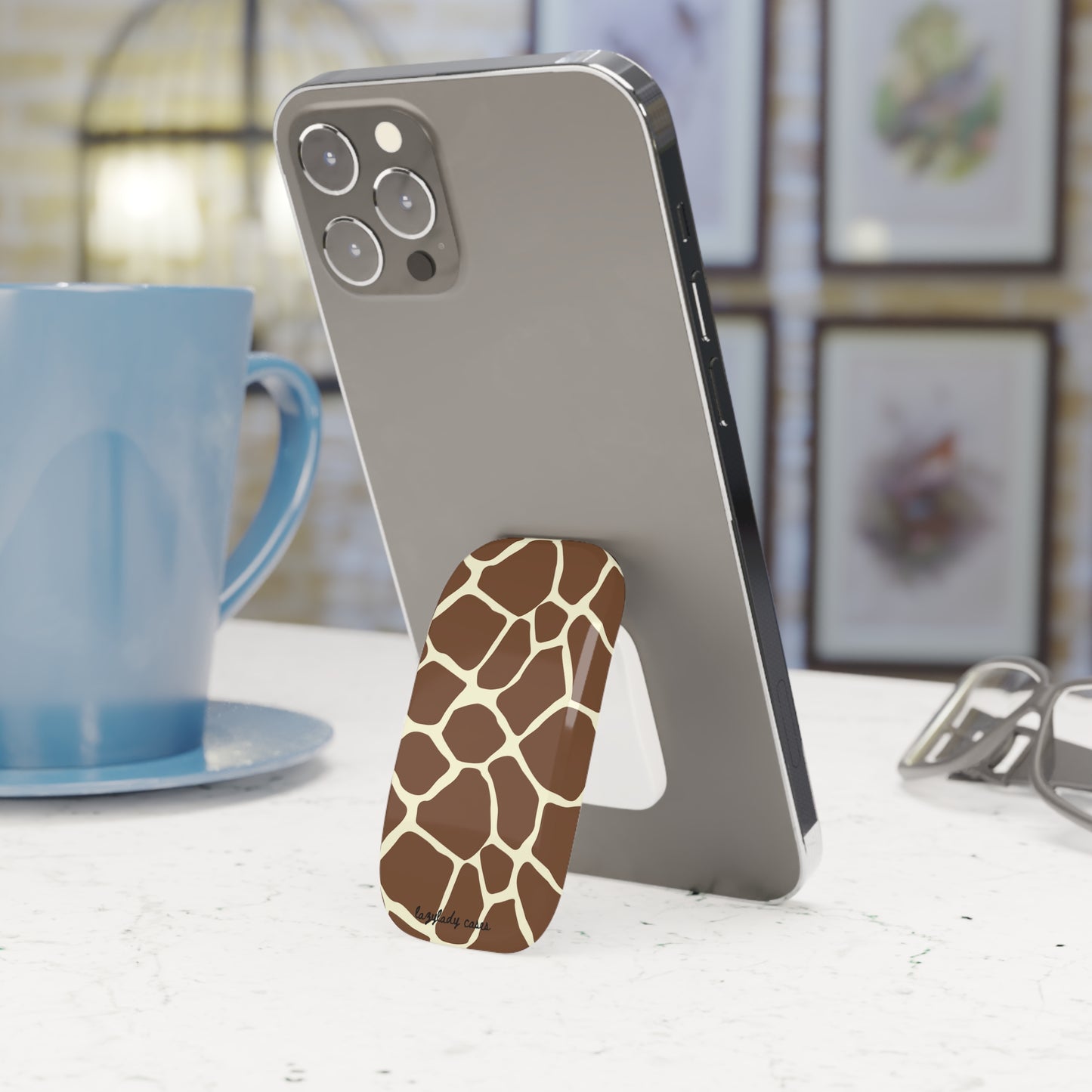 Giraffe Print Phone Grip - Stylish Click-On Holder for Animal Lovers