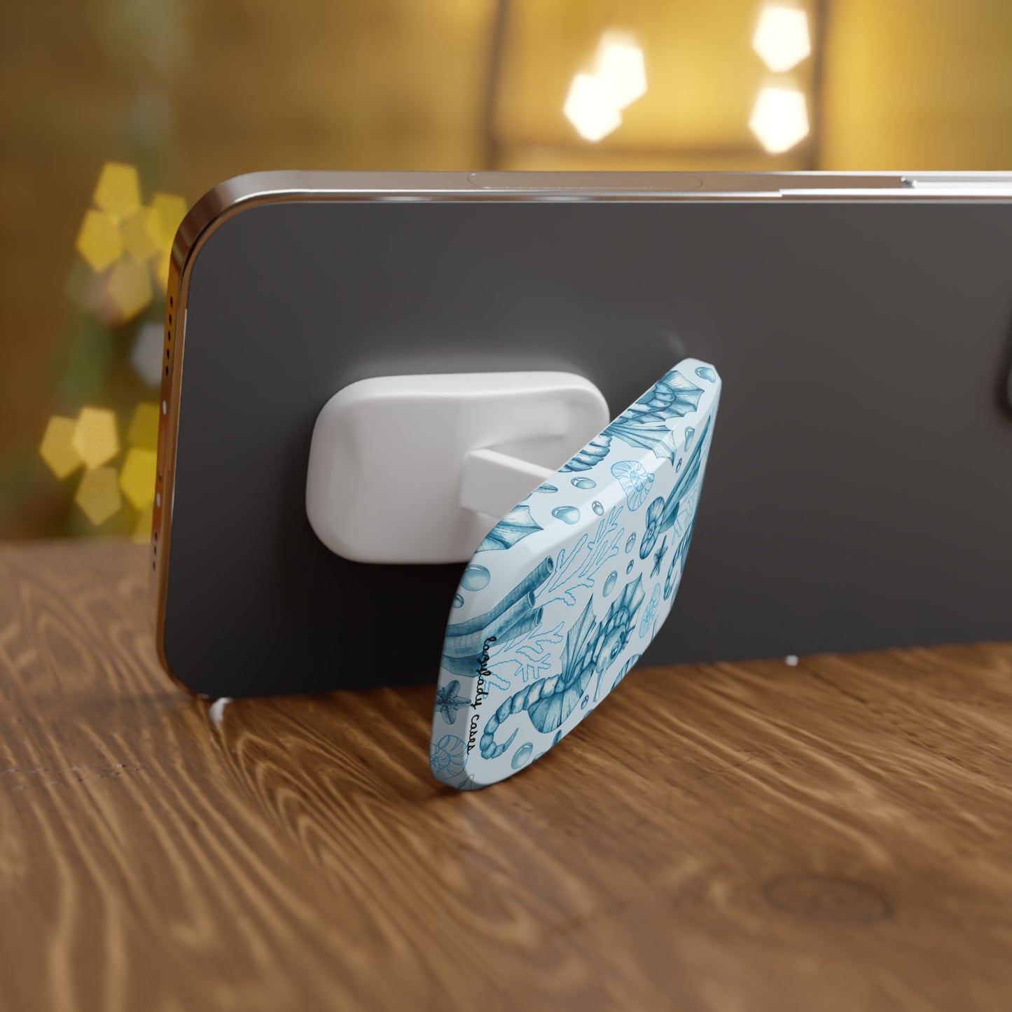 Beach-Inspired Phone Click-On Grip with Seahorse Design